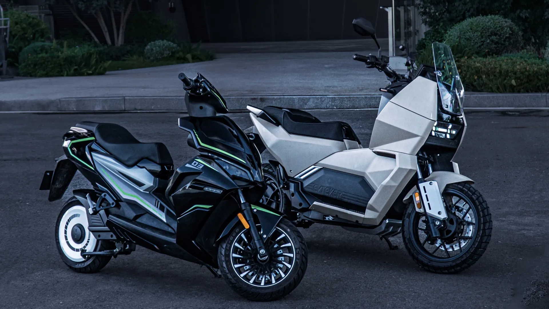 EVREV electric motorcycles